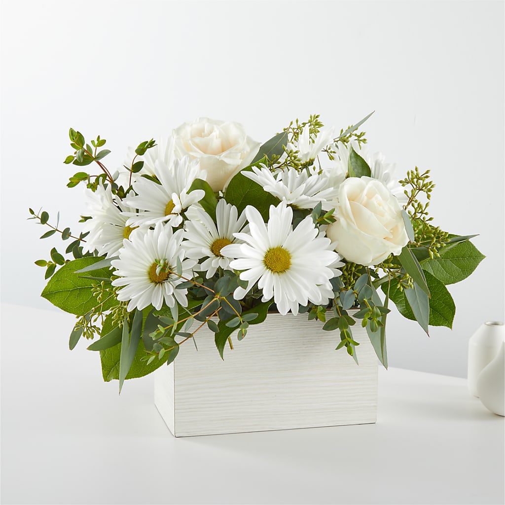 Fresh Linen Box Bouquet – Midnight Flowers And Events Llc, Lillington NC