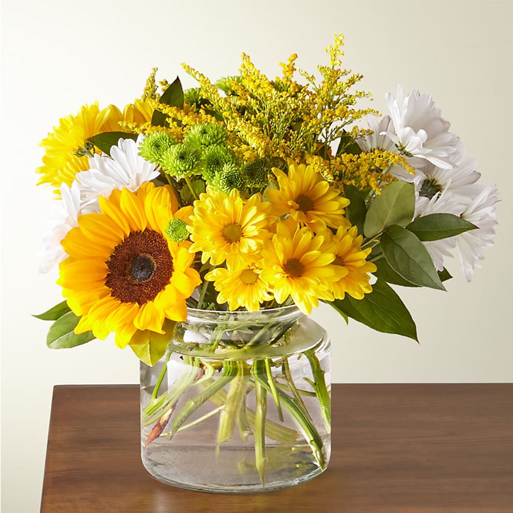 Hello Sunshine Bouquet – Midnight Flowers And Events Llc, Lillington NC