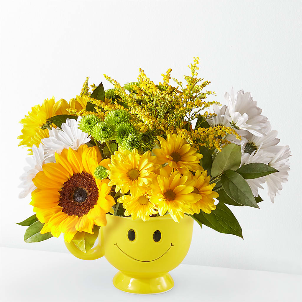 Joyful Smiles Bouquet – Midnight Flowers And Events Llc, Lillington NC