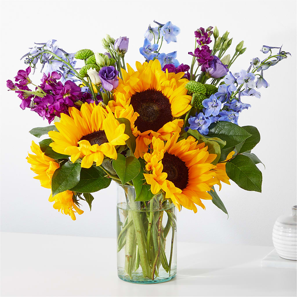 Catching Rays Bouquet – Midnight Flowers And Events Llc, Lillington NC