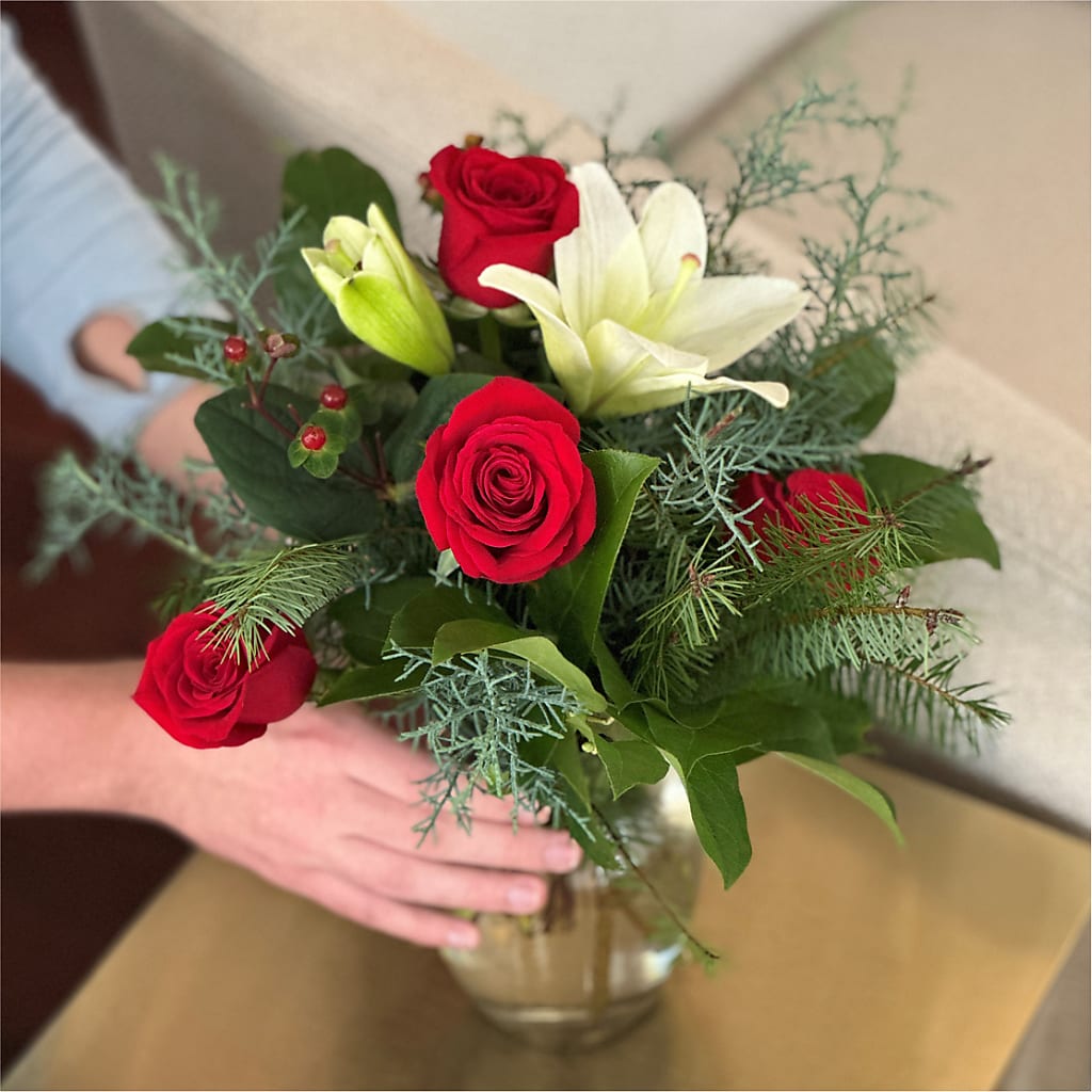 Glittering Lights Bouquet – Midnight Flowers And Events Llc, Lillington NC
