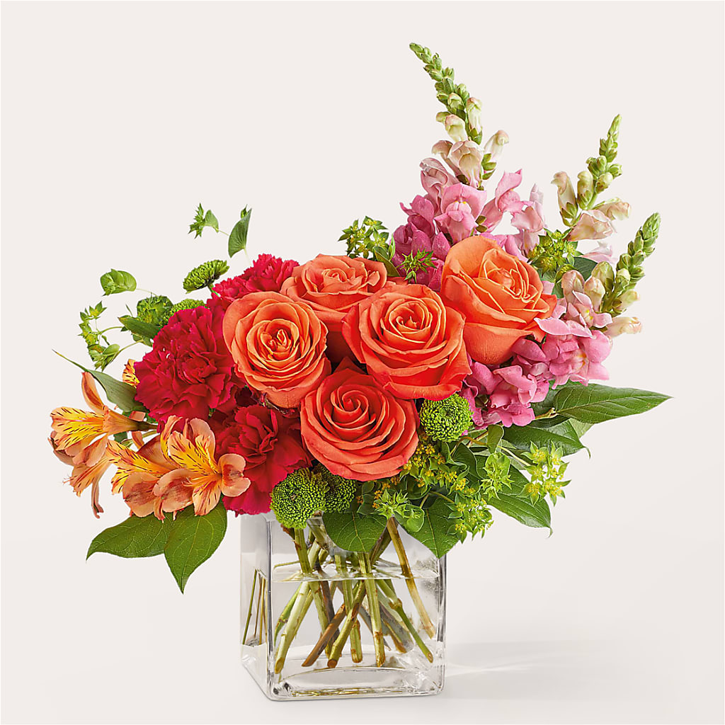 Cosmopolitan Bouquet – Midnight Flowers And Events Llc, Lillington NC