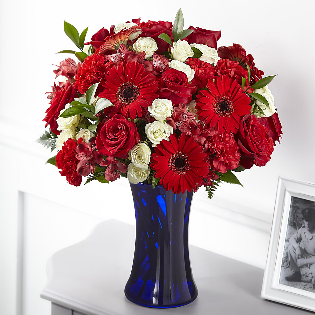 Hearts Embrace Bouquet – Midnight Flowers And Events Llc, Lillington NC