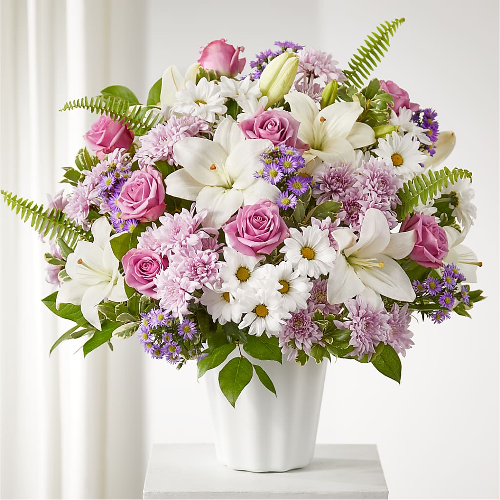 Warmest Thoughts Tabletop Basket – Midnight Flowers And Events Llc, Lillington NC