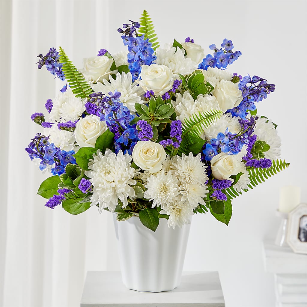 Hold Dear Tabletop Basket – Midnight Flowers And Events Llc, Lillington NC
