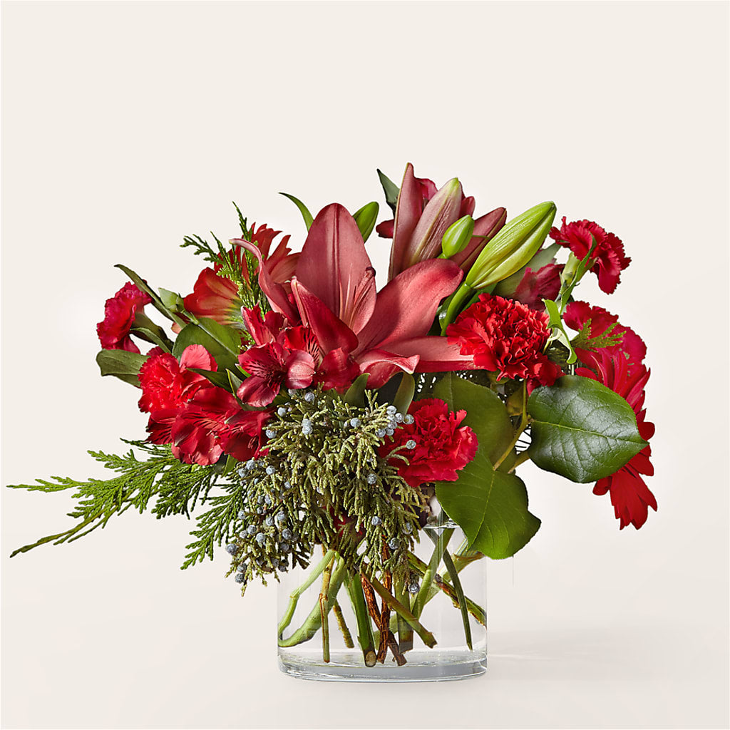 Friendsmas Bouquet – Midnight Flowers And Events Llc, Lillington NC