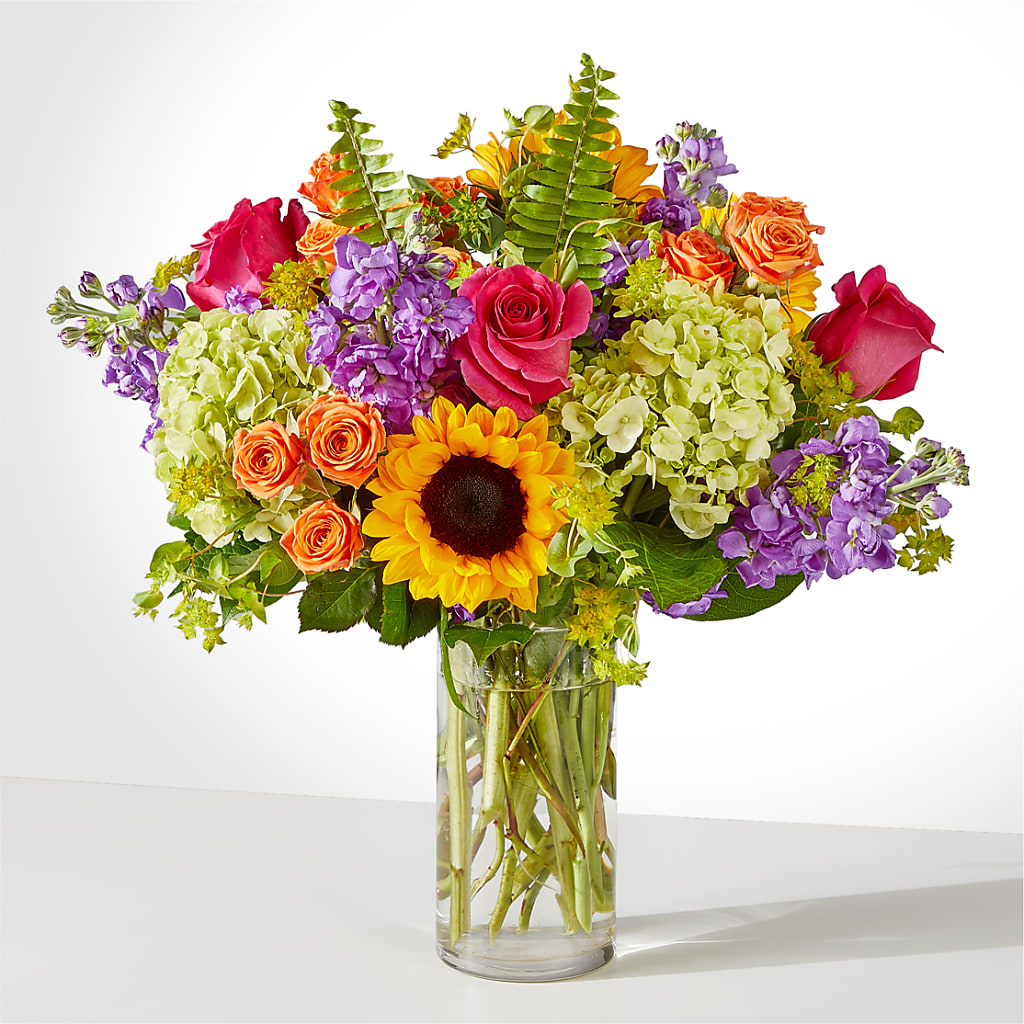 Vibrant Greetings Bouquet – Midnight Flowers And Events Llc, Lillington NC
