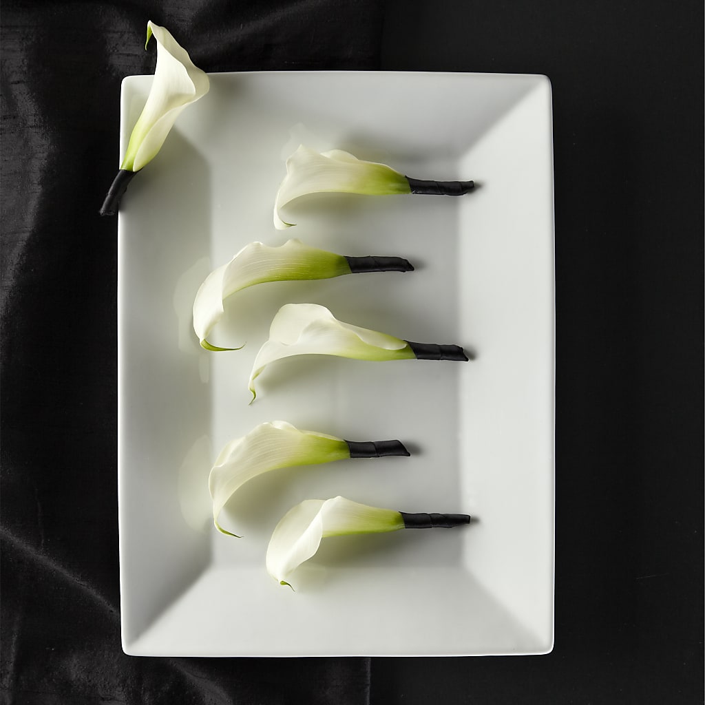 Calla Lily Promise Boutonniere – Midnight Flowers And Events Llc, Lillington NC