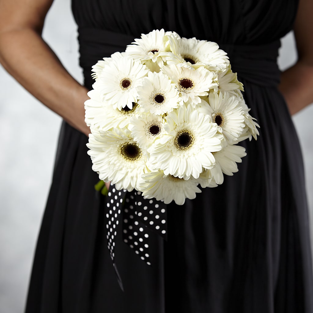 Daisy Delight Bouquet – Midnight Flowers And Events Llc, Lillington NC