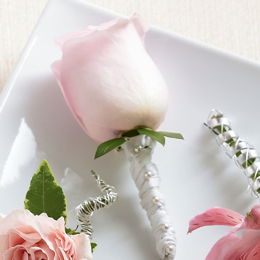 Pink Rose Boutonniere – Midnight Flowers And Events Llc, Lillington NC