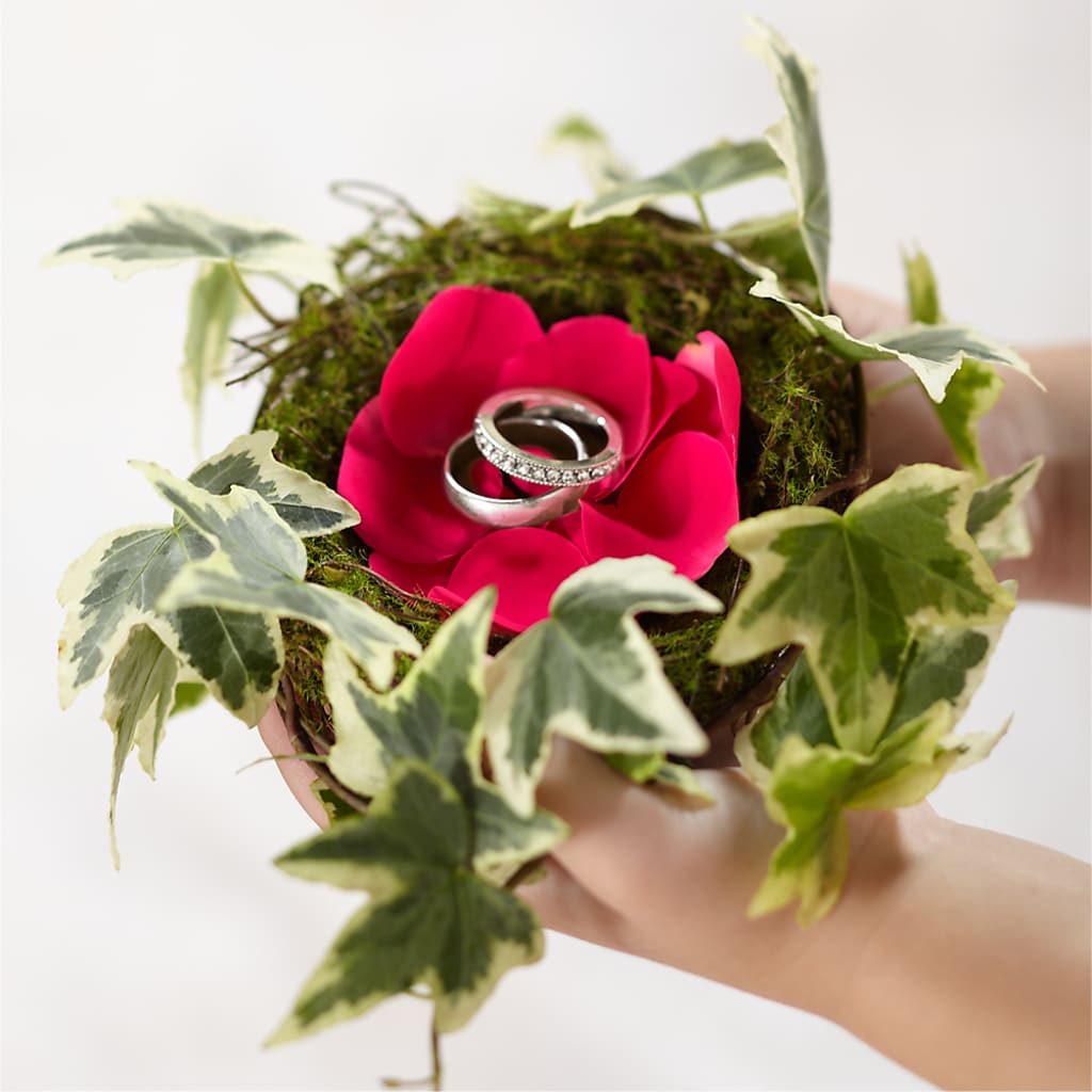 Lila Rose Ring Nest – Midnight Flowers And Events Llc, Lillington NC