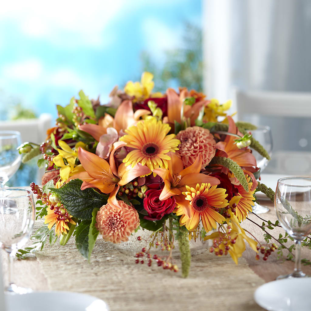 One and Only Centerpiece – Midnight Flowers And Events Llc, Lillington NC