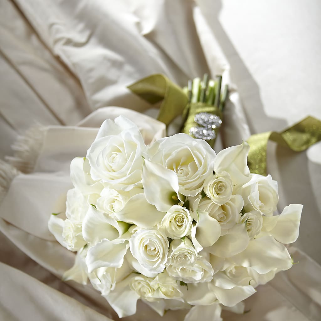 Serene Highness Bouquet – Midnight Flowers And Events Llc, Lillington NC