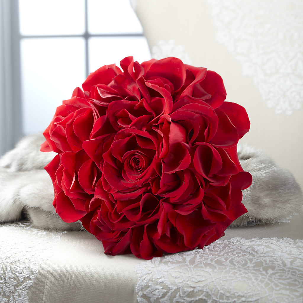 Composite Rose Bouquet – Midnight Flowers And Events Llc, Lillington NC