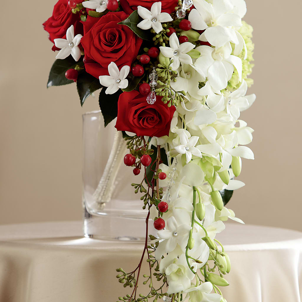 Here Comes the Bride Bouquet – Midnight Flowers And Events Llc, Lillington NC