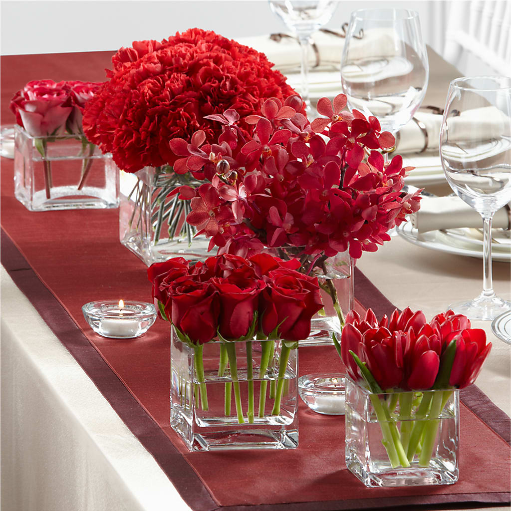 Modern Grace Centerpiece – Midnight Flowers And Events Llc, Lillington NC
