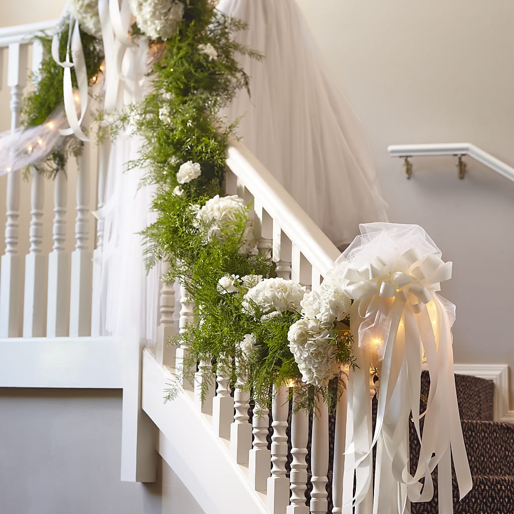 Champagne Dreams Garland – Midnight Flowers And Events Llc, Lillington NC