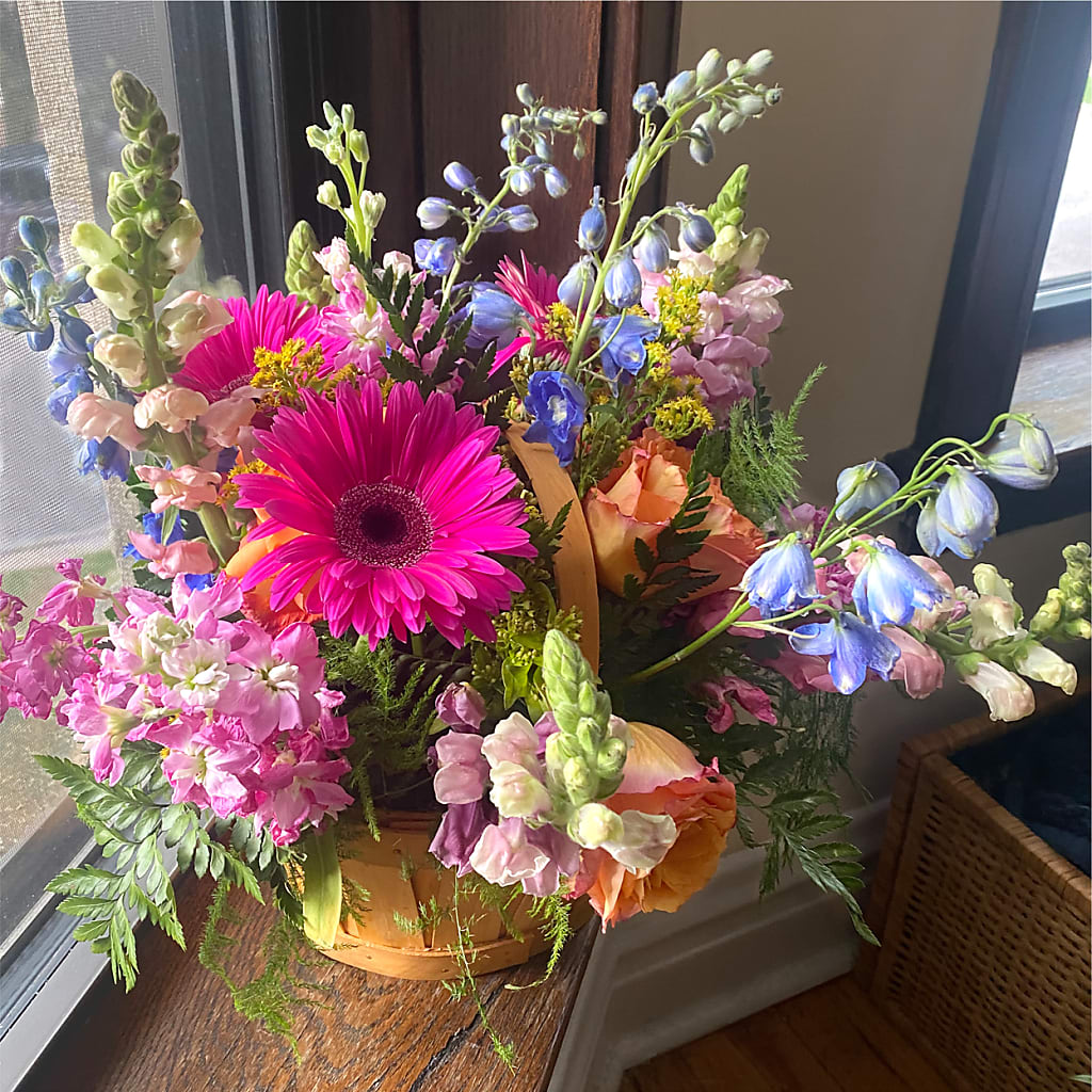 Garden of Life Basket –  Midnight Flowers And Events Llc, Lillington NC