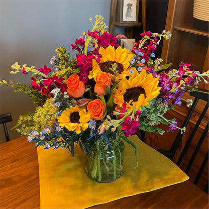 Rays of Life Bouquet –  Midnight Flowers And Events Llc, Lillington NC