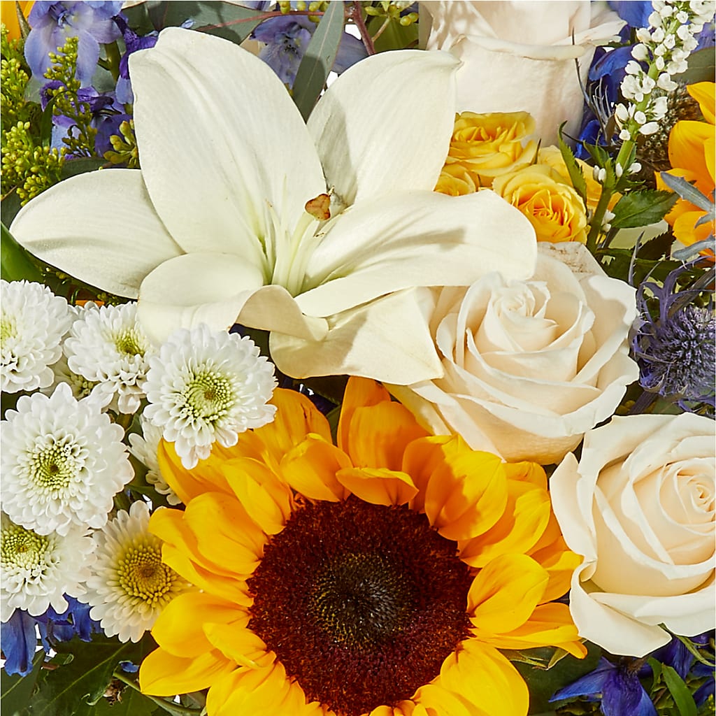Wonderfully Sunny Bouquet –  Midnight Flowers And Events Llc, Lillington NC